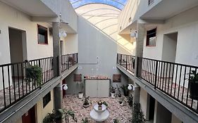 Pousada Golden House - Próxima ao Thermas no Centro de Aguas